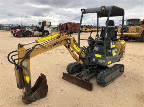 2007 yuchai yc18 8 mini excavator|Yuchai YC18 mini excavator, used Yuchai YC18 mini.